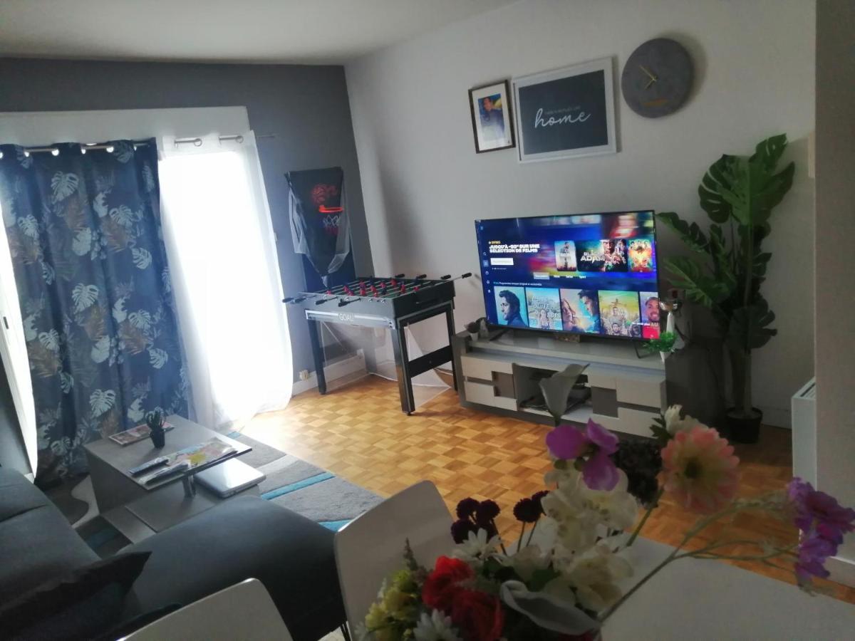 Chambre Dans Appartement A ニオール エクステリア 写真