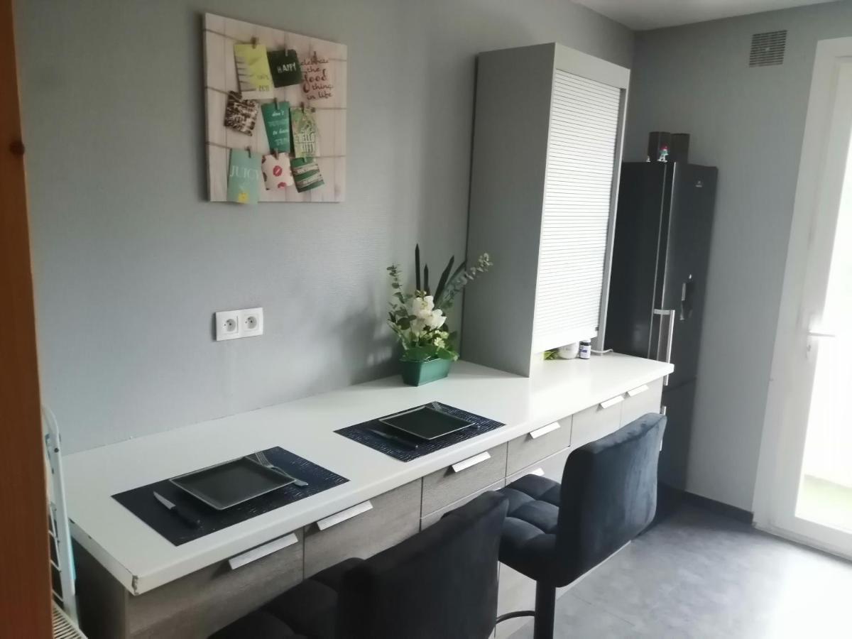 Chambre Dans Appartement A ニオール エクステリア 写真